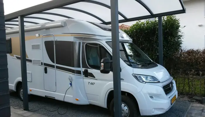 Houten carport op maat: voordelen en constructieve aandachtspunten